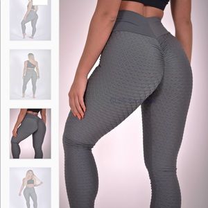 Scrunchy butt leggings CLS